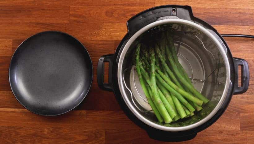 pressure steaming asparagus