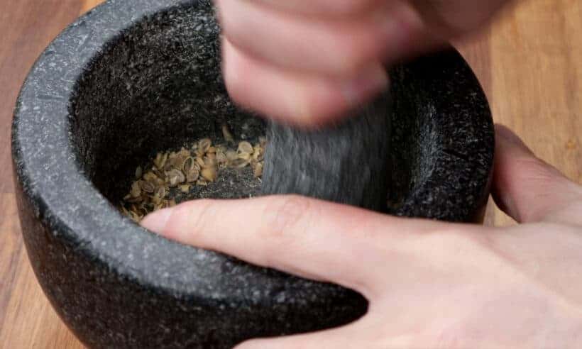 grind spices in mortar and pestle  #AmyJacky #recipe