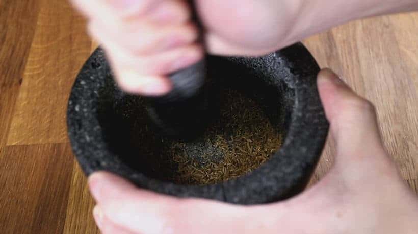 how to ground cumin seeds with mortar and pestle #recipe #easy