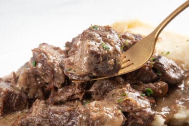instant pot beef tips | beef tips instant pot | beef tips and gravy | pressure cooker beef tips