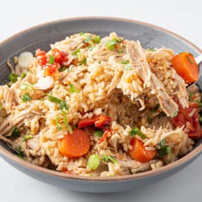 instant pot chicken and rice | chicken and rice instant pot | chicken rice instant pot | instant pot chicken thighs and rice | pressure cooker chicken and rice