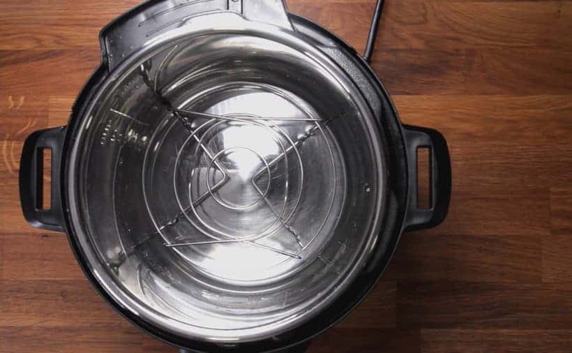 Instant Pot Lasagna: add cold water and trivet in Instant Pot Pressure Cooker
