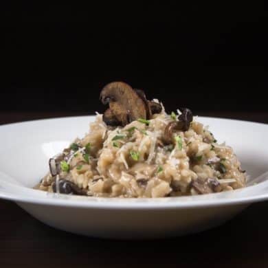 Cook this Easy Delizioso Instant Pot Mushroom Risotto Recipe (Pressure Cooker Risotto). Creamy, luxurious, cheesy risotto with crunchy umami mushrooms mixed in al dente arborio rice. So deliciously comforting & satisfying to eat!