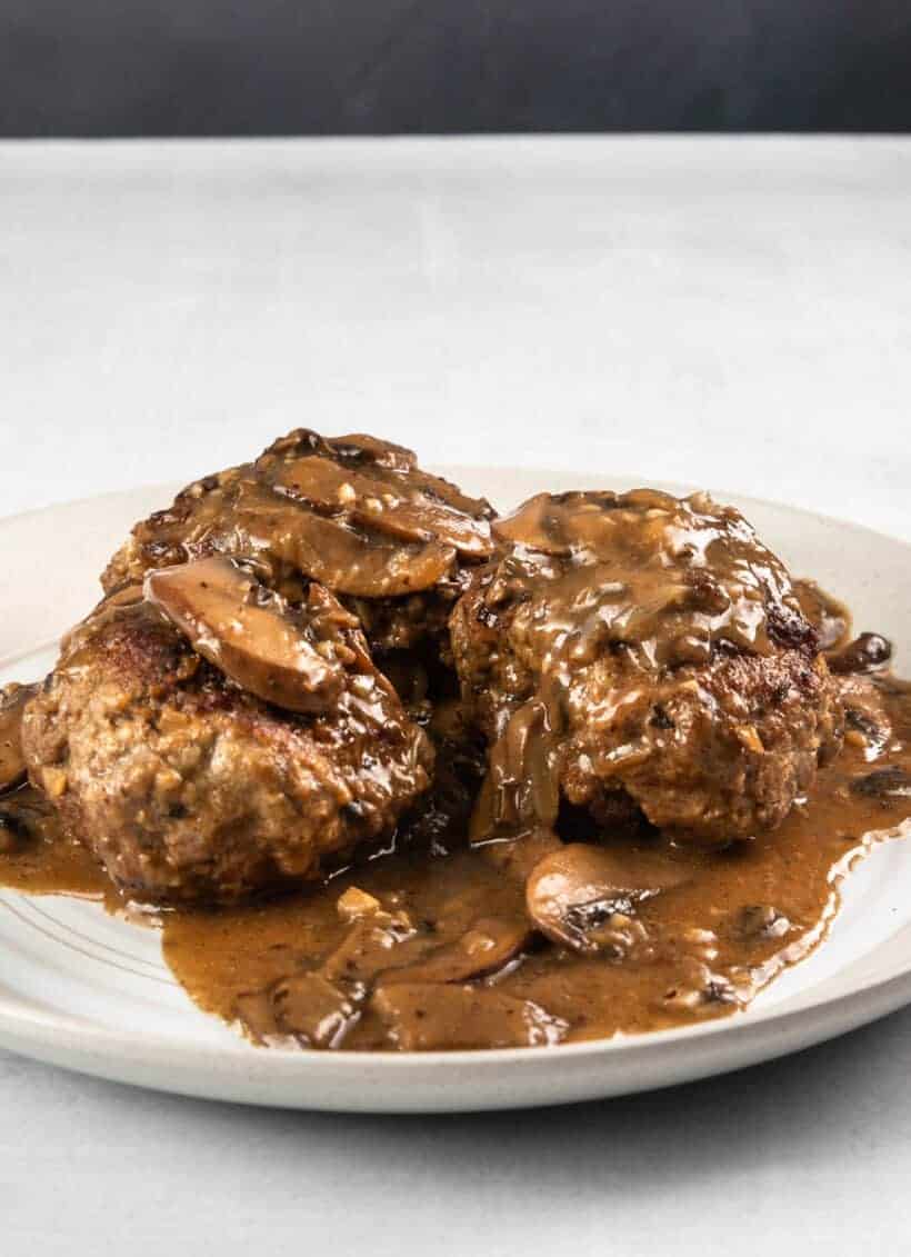 instant pot salisbury steak | pressure cooker salisbury steak | homemade salisbury steak | easy salisbury steak | salisbury steak with mushroom gravy  #AmyJacky #InstantPot #GroundBeef #recipe